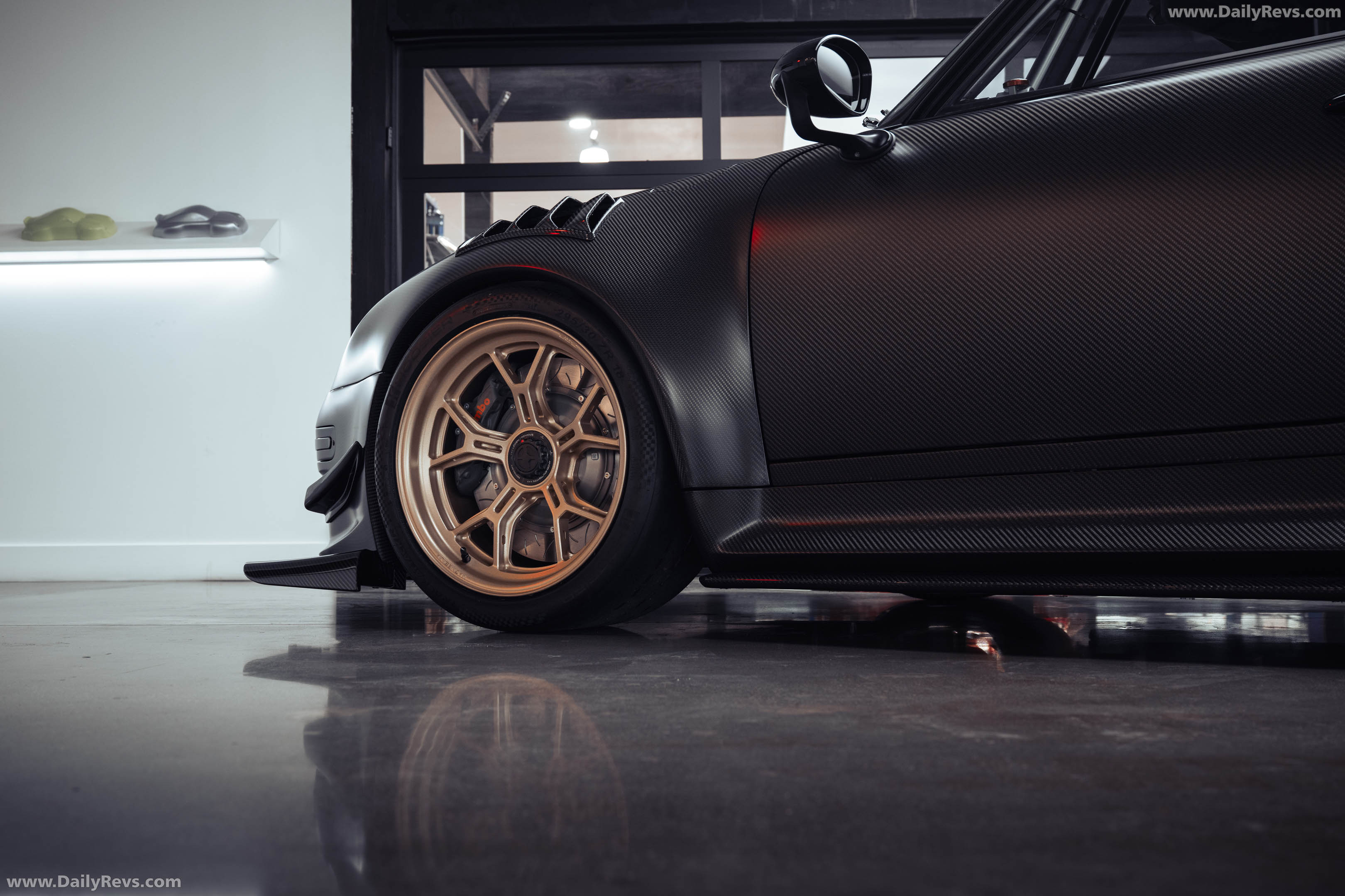 2027 Gunther Werks GXR-Evo Exterior